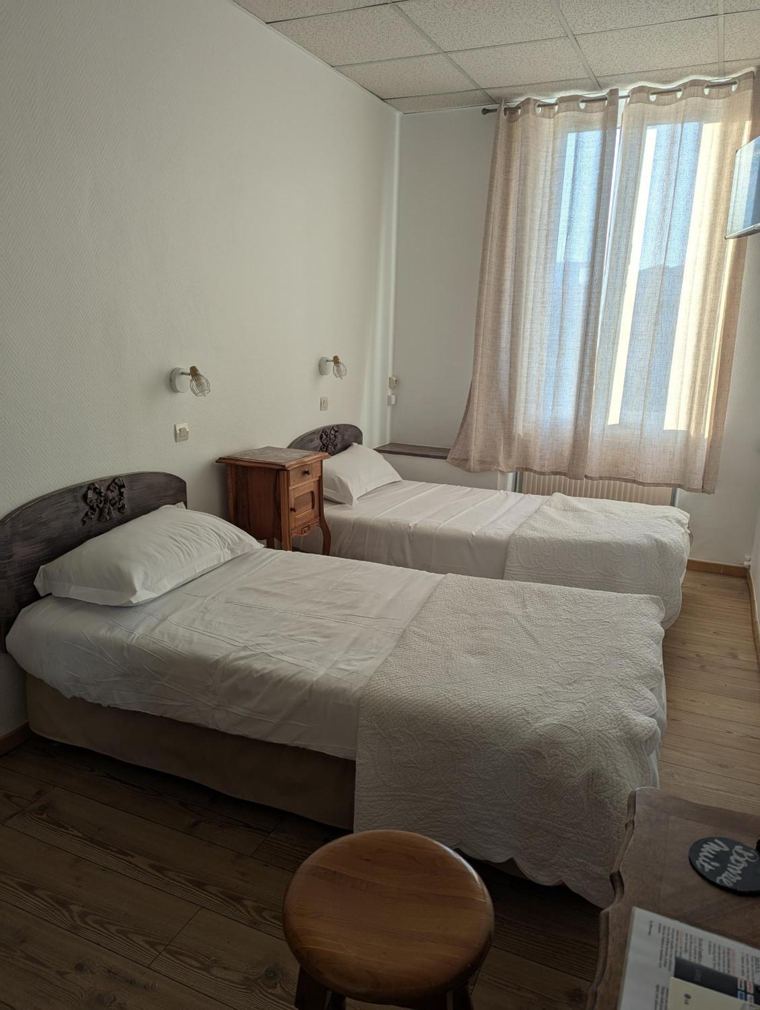 Hotel Du Parc Монтелімар Номер фото