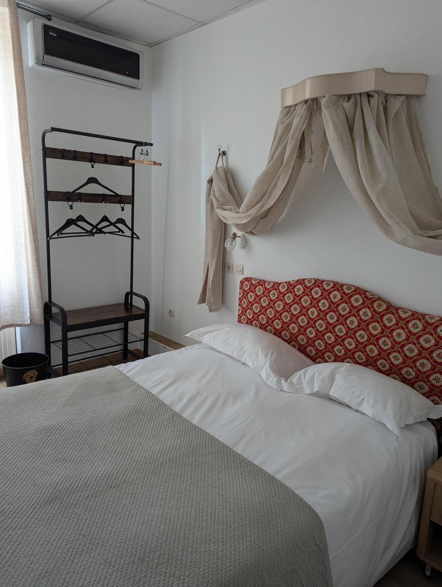 Hotel Du Parc Монтелімар Номер фото