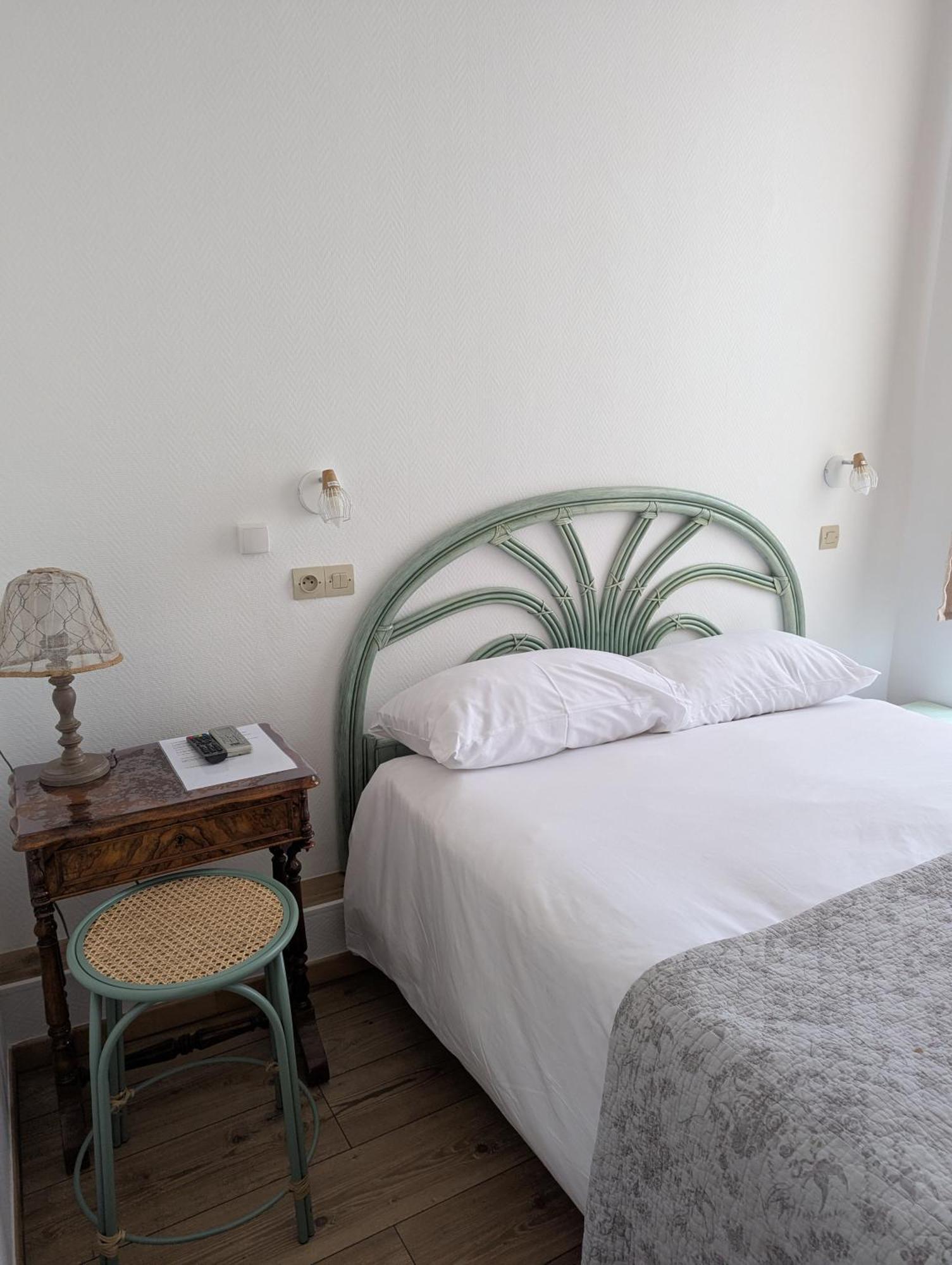 Hotel Du Parc Монтелімар Номер фото